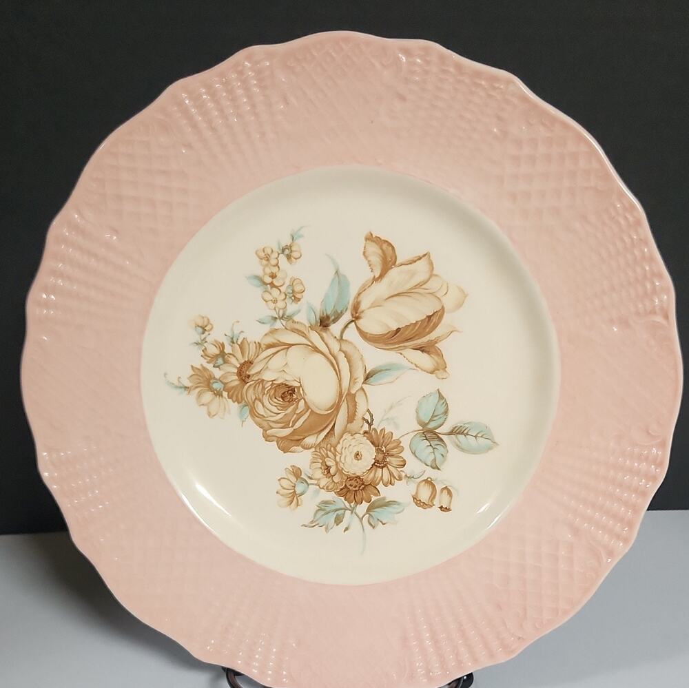 Vintage Fondeville Ambassador Ware Plates Pink Basketweave Floral Pattern FON48